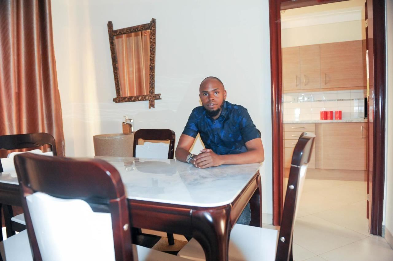 Eric Wilkins Apartments Lubowa Eksteriør billede